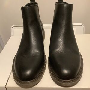 Crown Vintage Black Leather Boots ladies